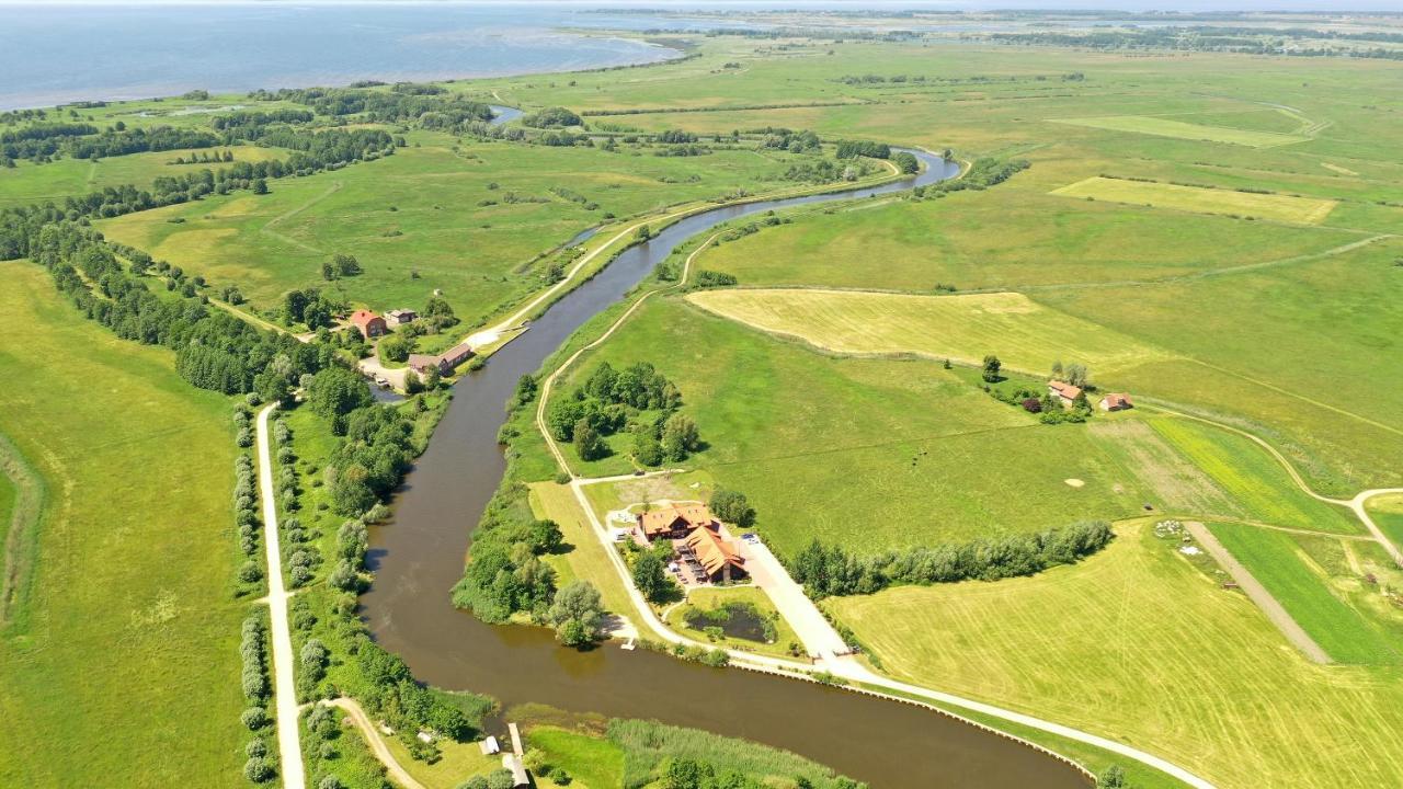 Rusne Villa Экстерьер фото